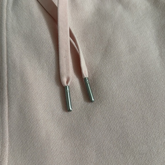 Lululemon Scuba High-Rise Jogger *Fleece 28” in pink mist - Picture 3 of 10